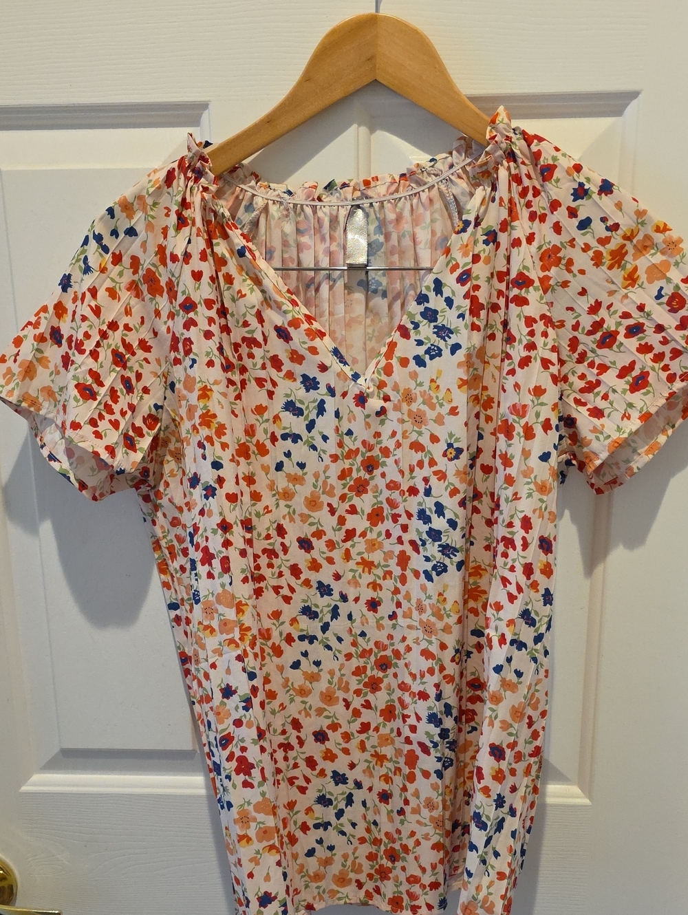 Floral V-Neck Short Sleeve Tunic in Cream